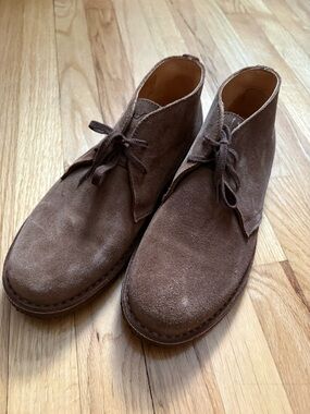 Men's Astorflex Suede Chukka Boots in Brown